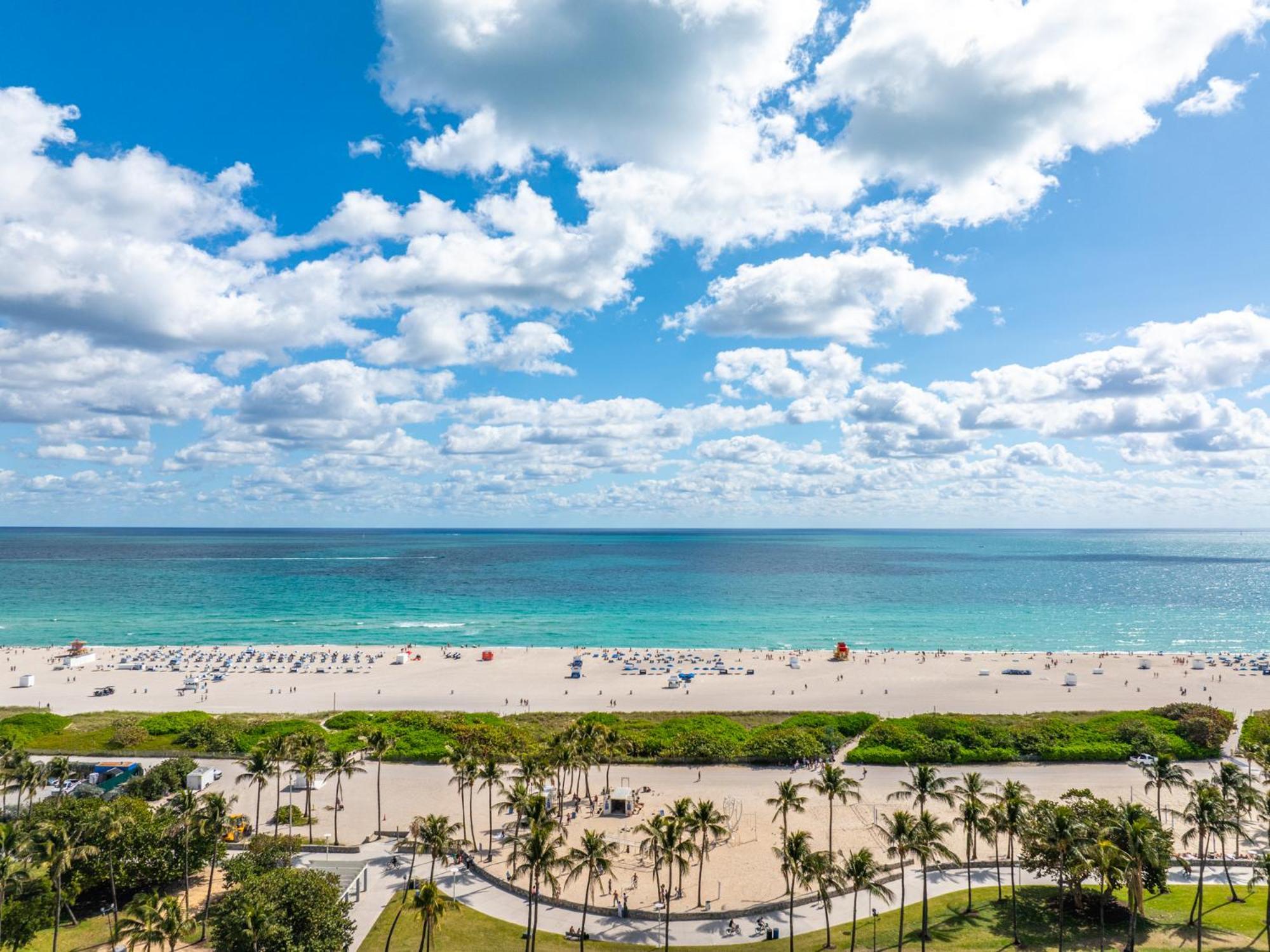 Luxuri Suites Miami Beach Exterior photo