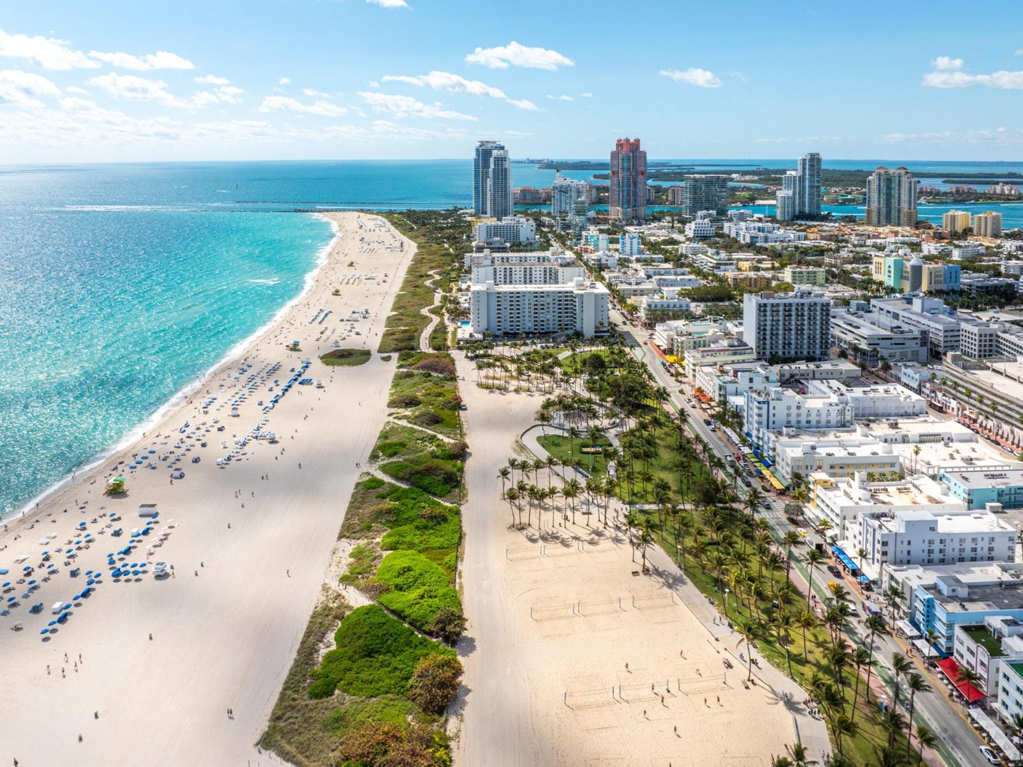 Luxuri Suites Miami Beach Exterior photo